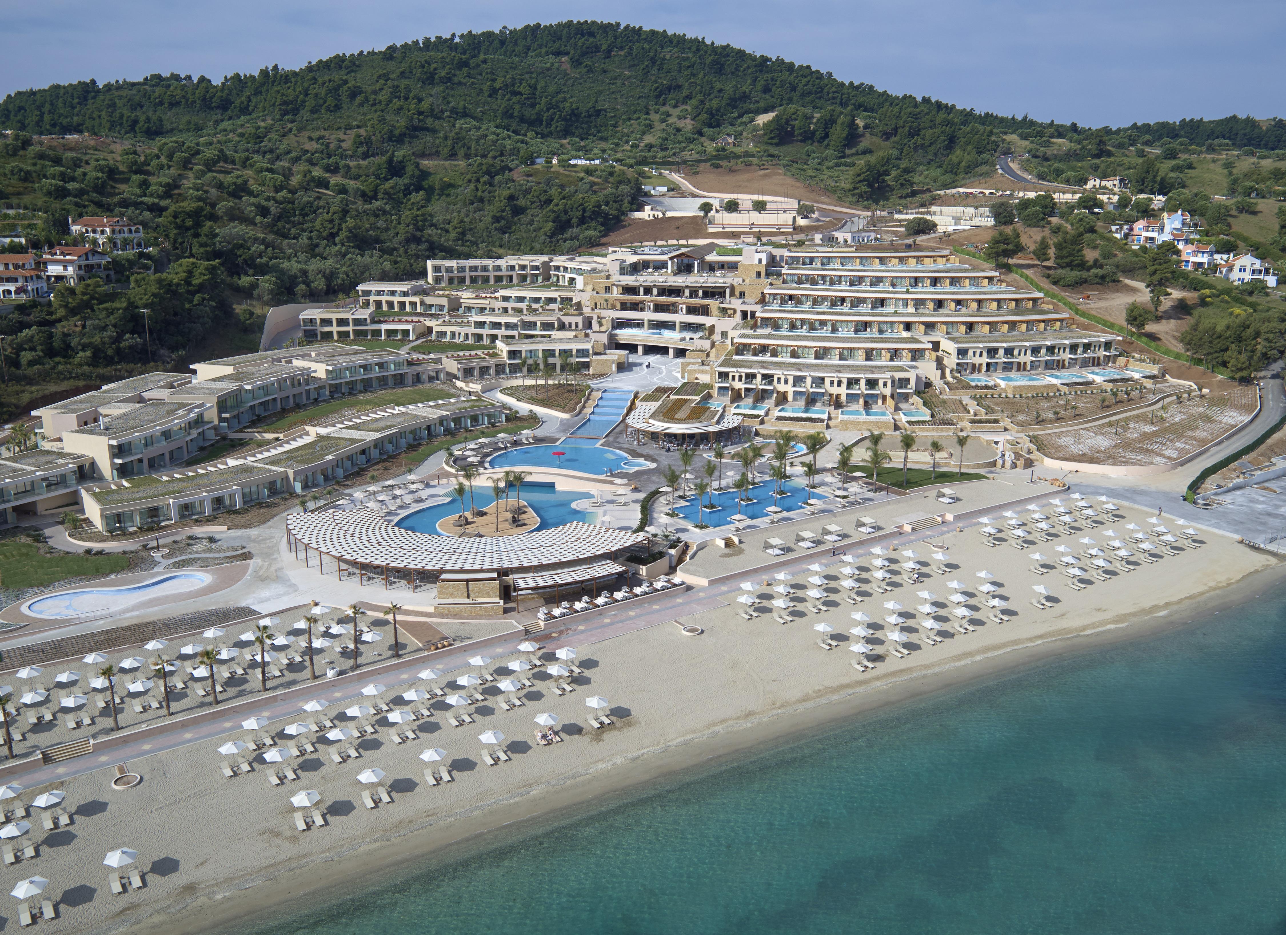 Miraggio Thermal Spa Resort Paliouri Exteriér fotografie The resort of Porto Caras