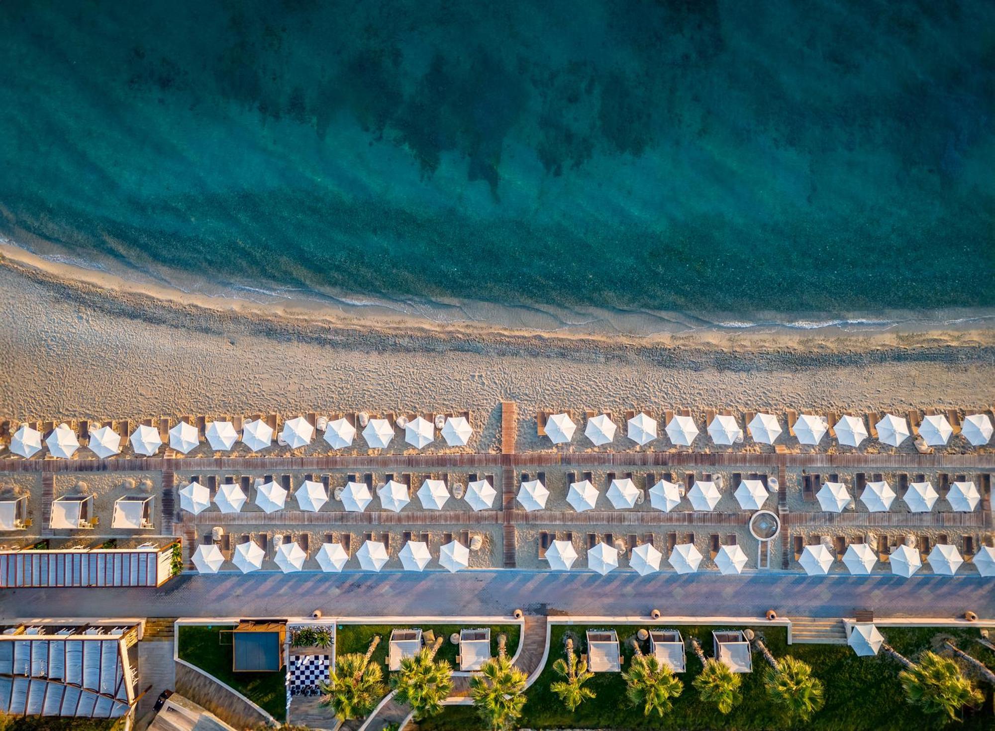 Miraggio Thermal Spa Resort Paliouri Exteriér fotografie Aerial view of the beach
