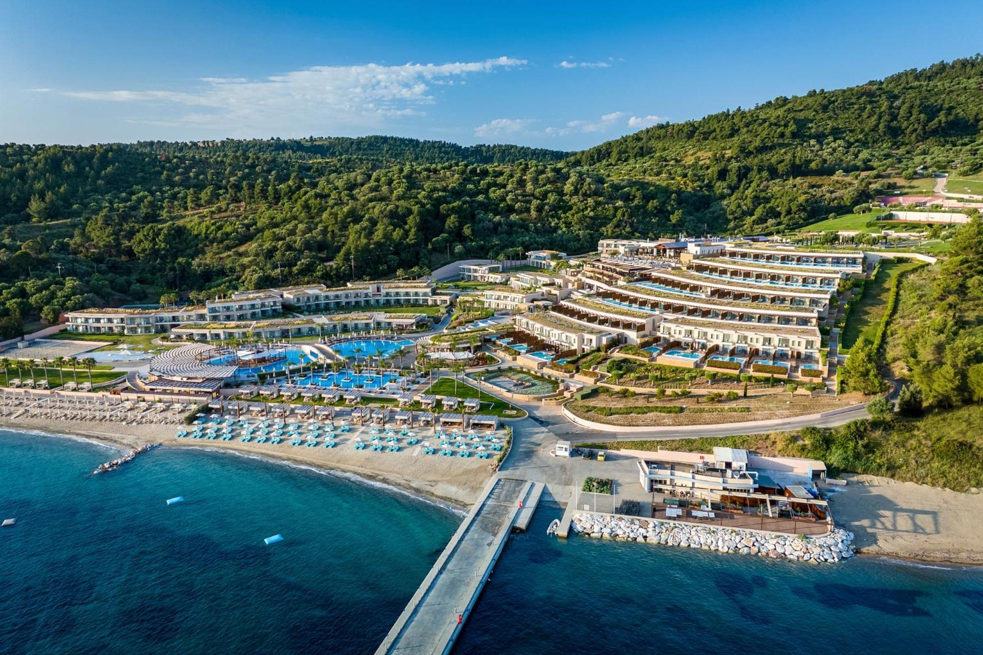 Miraggio Thermal Spa Resort Paliouri Exteriér fotografie The resort of Porto Katsifi